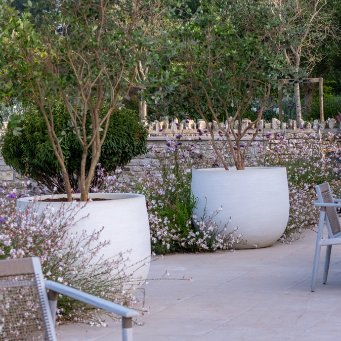 Click to enlarge Kelston Court 08 24-0230