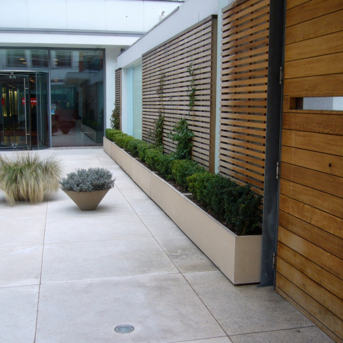 Click to enlarge Olivers Yard 1